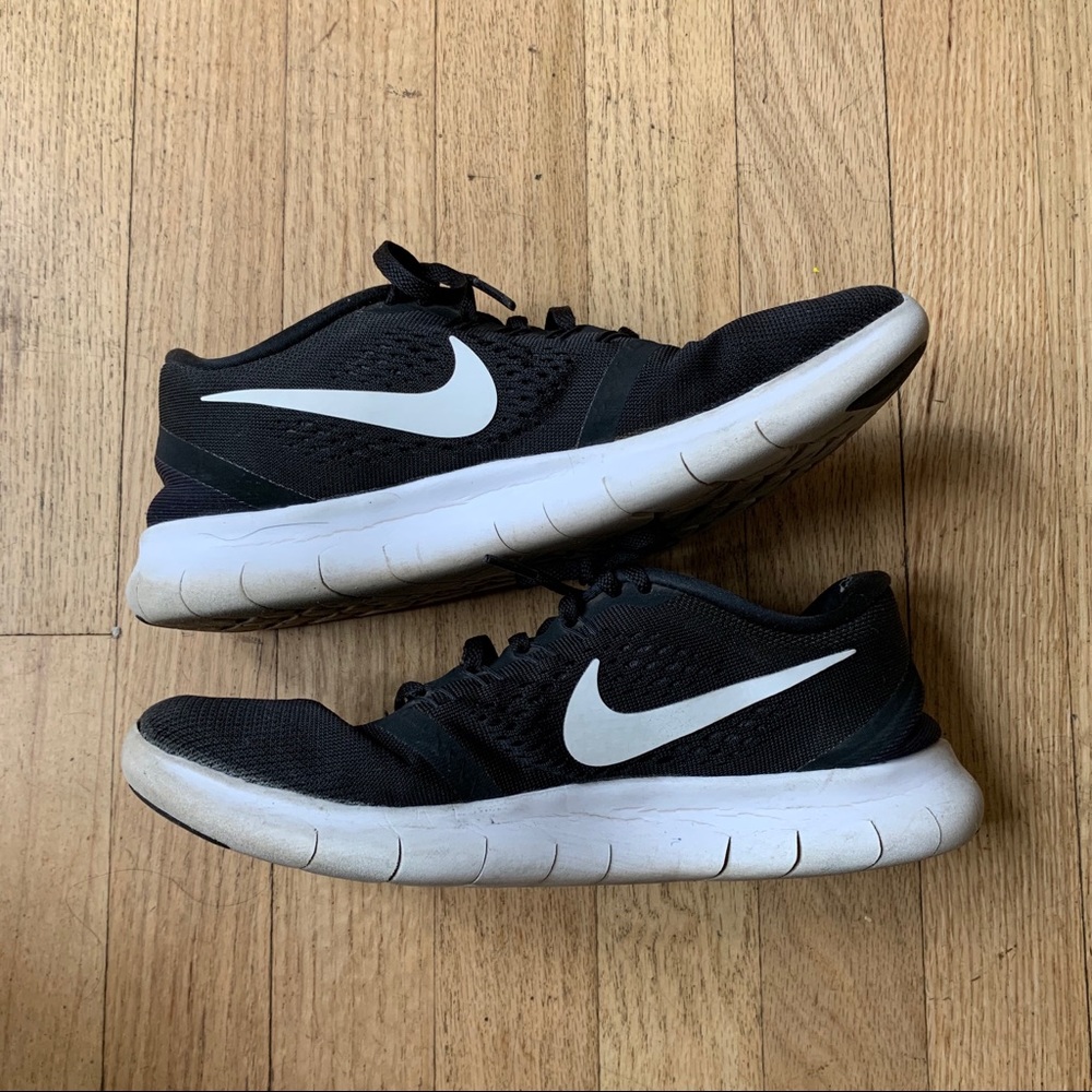 Nike Free Running Shoes